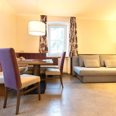 Feroli Apartment *