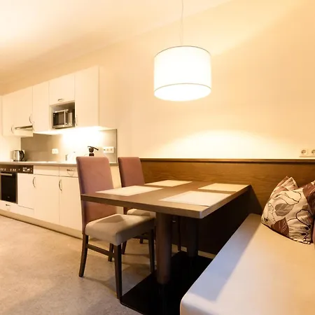Feroli Apartment Dienten am Hochkoenig